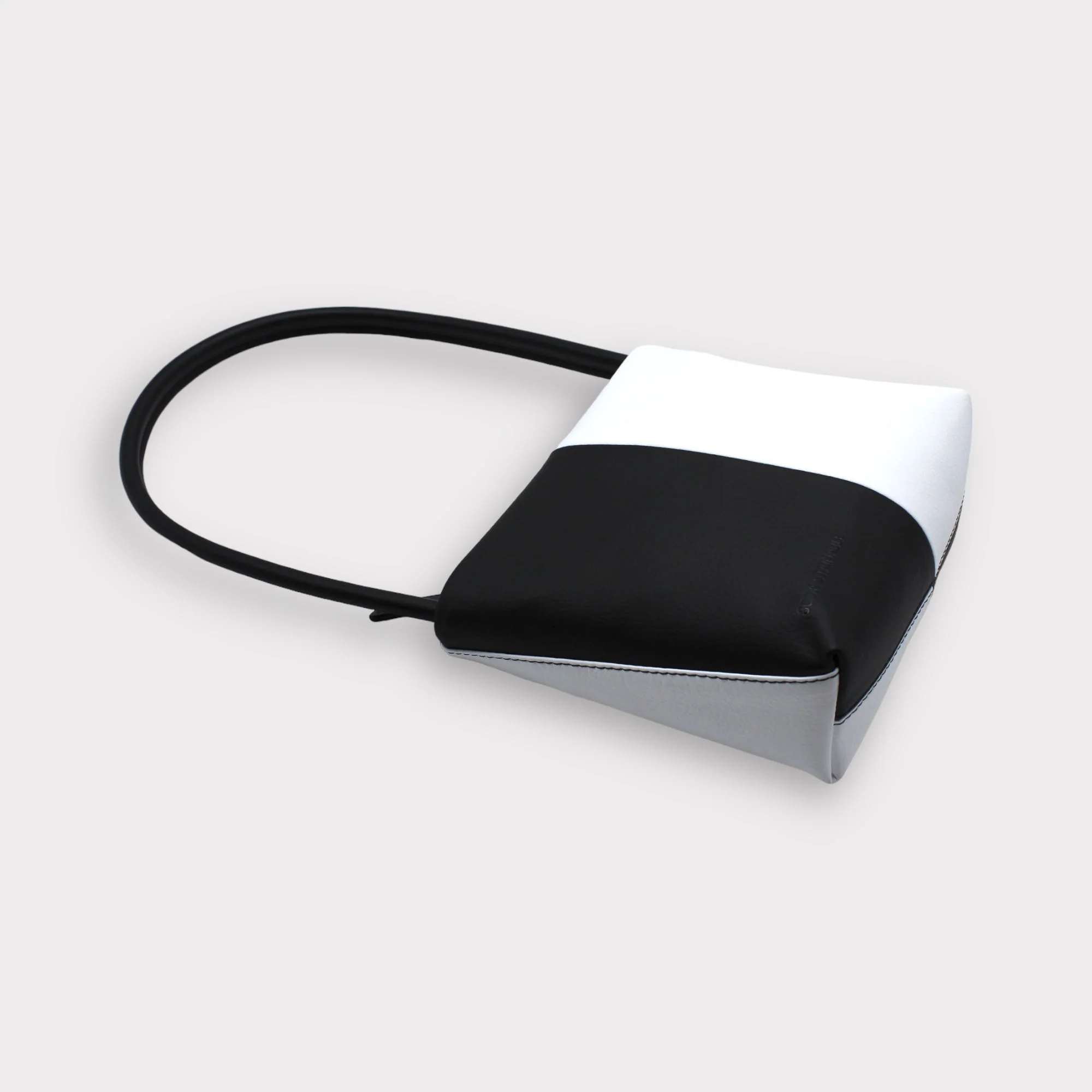 Aria - Apple Leather Midi Shoulder Bag - Black & White - Image 4