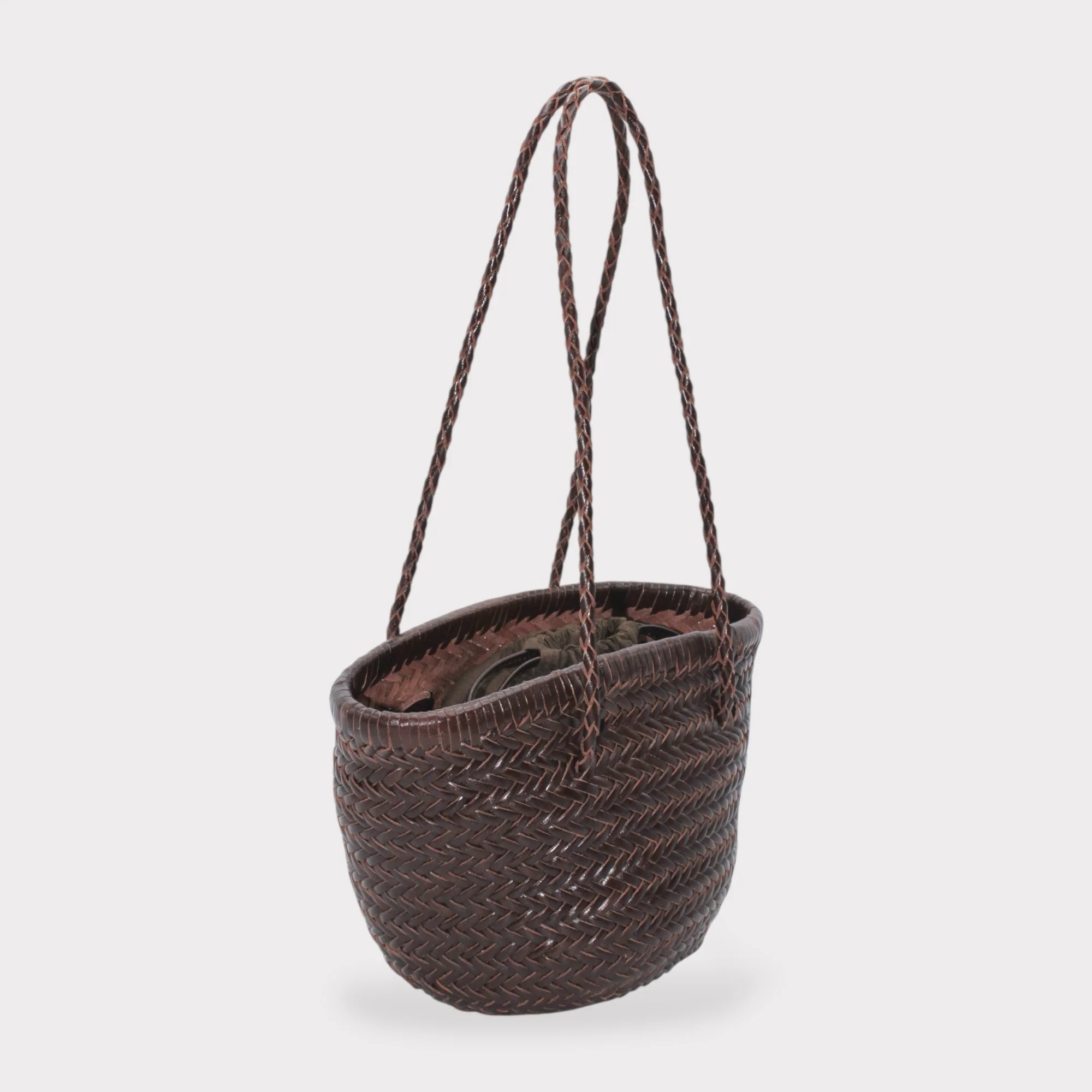 Carmel- Hand Woven Leather Shoulder Bucket Bag Chocolate - Image 2