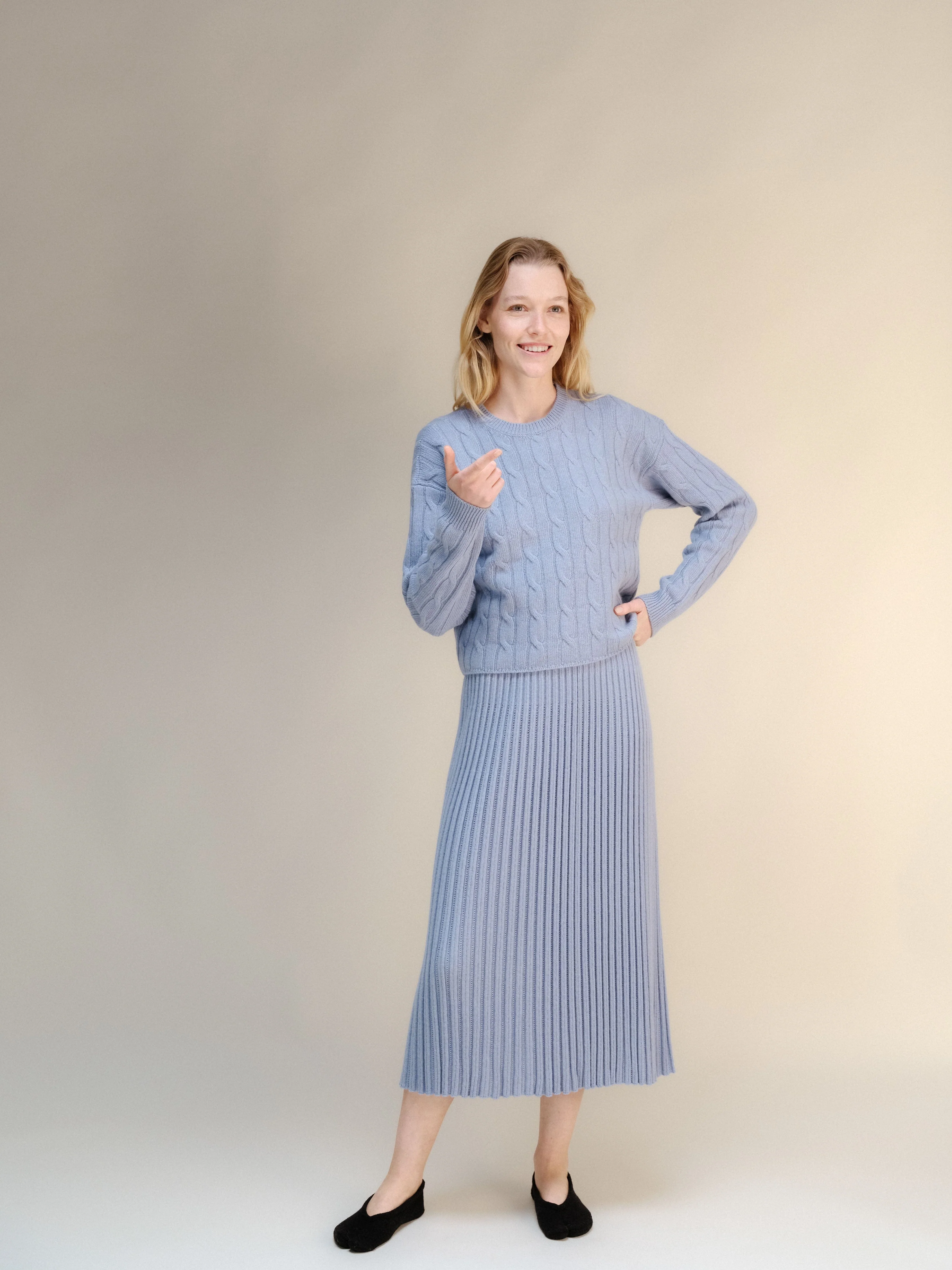 Cashmere Blend Perforated Skirt (3D-Knit) - Image 12