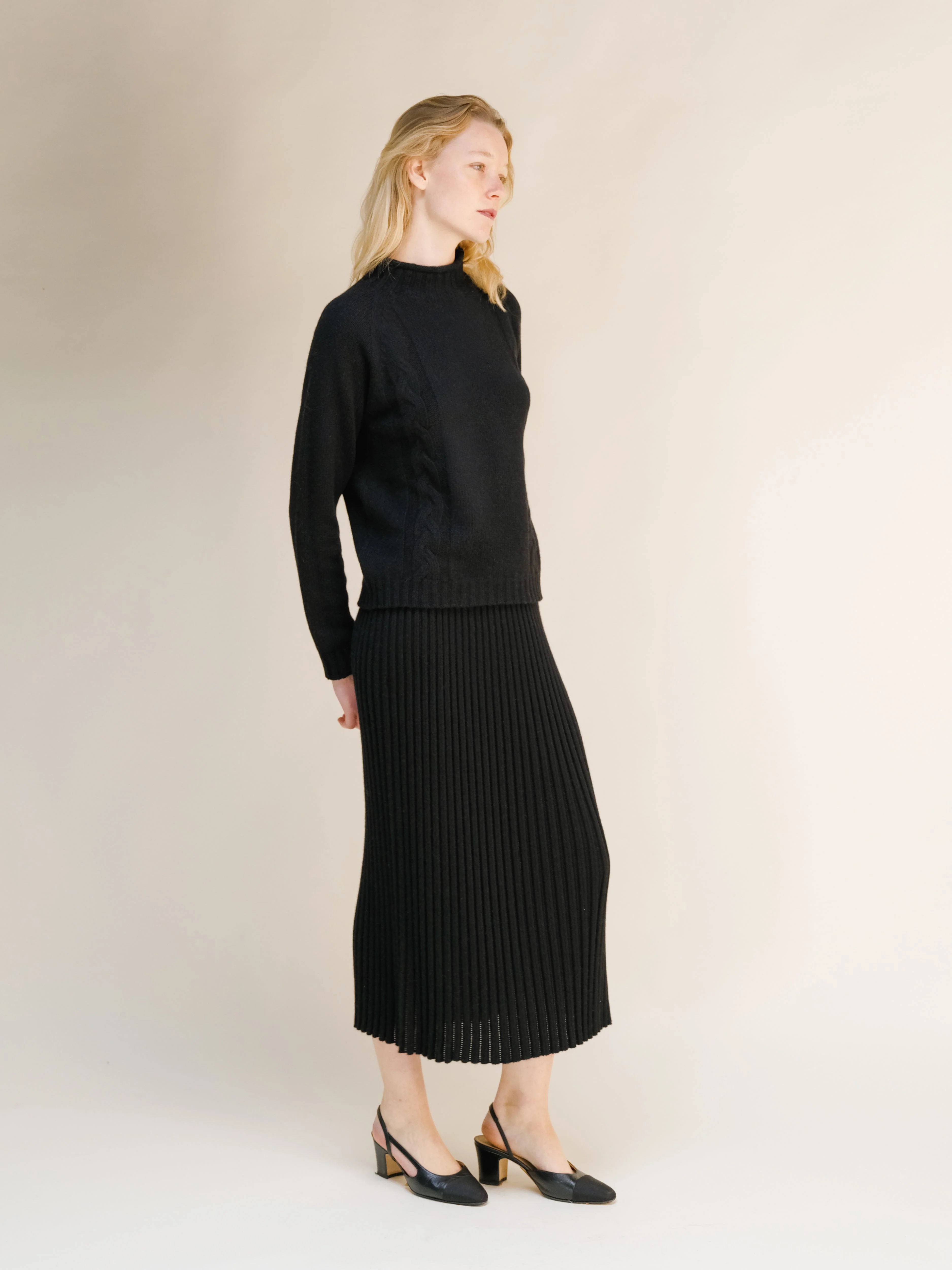 Cashmere Blend Perforated Skirt (3D-Knit) - Image 5