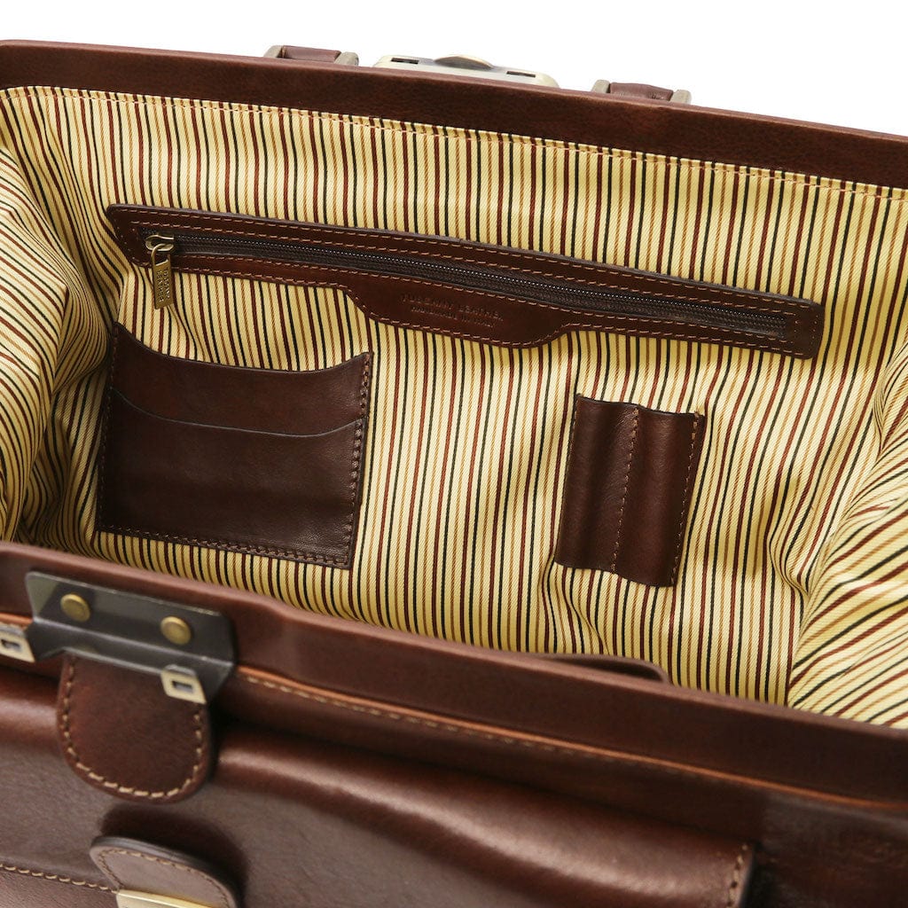 Giotto - Exclusive double-bottom leather doctor bag | TL142344 - Image 28