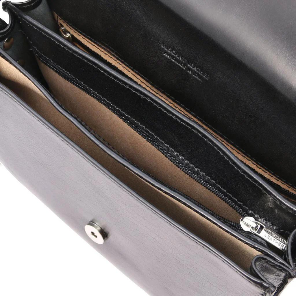 Greta - leather saddle bag | TL141958 - Image 15