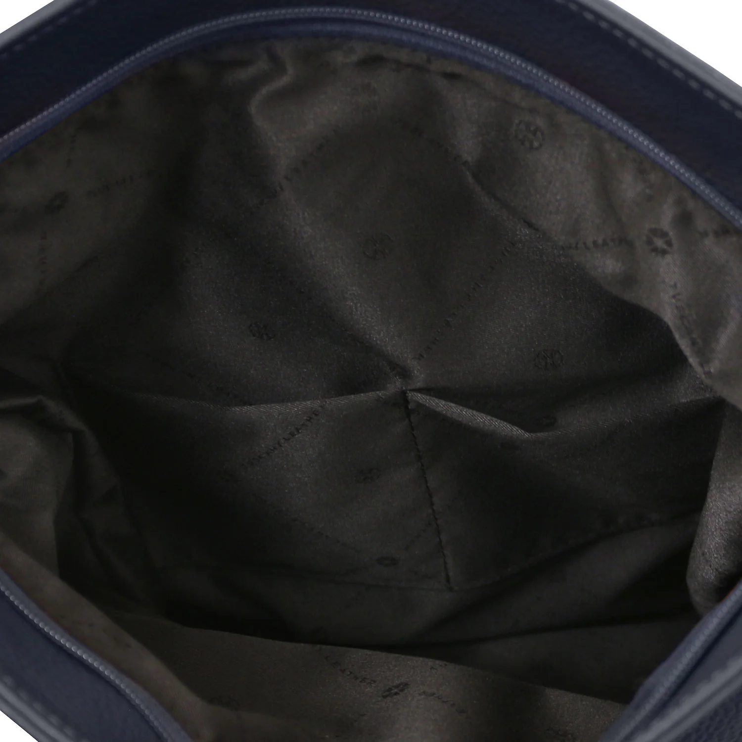 London - Soft leather backpack | TL142502 - Image 18