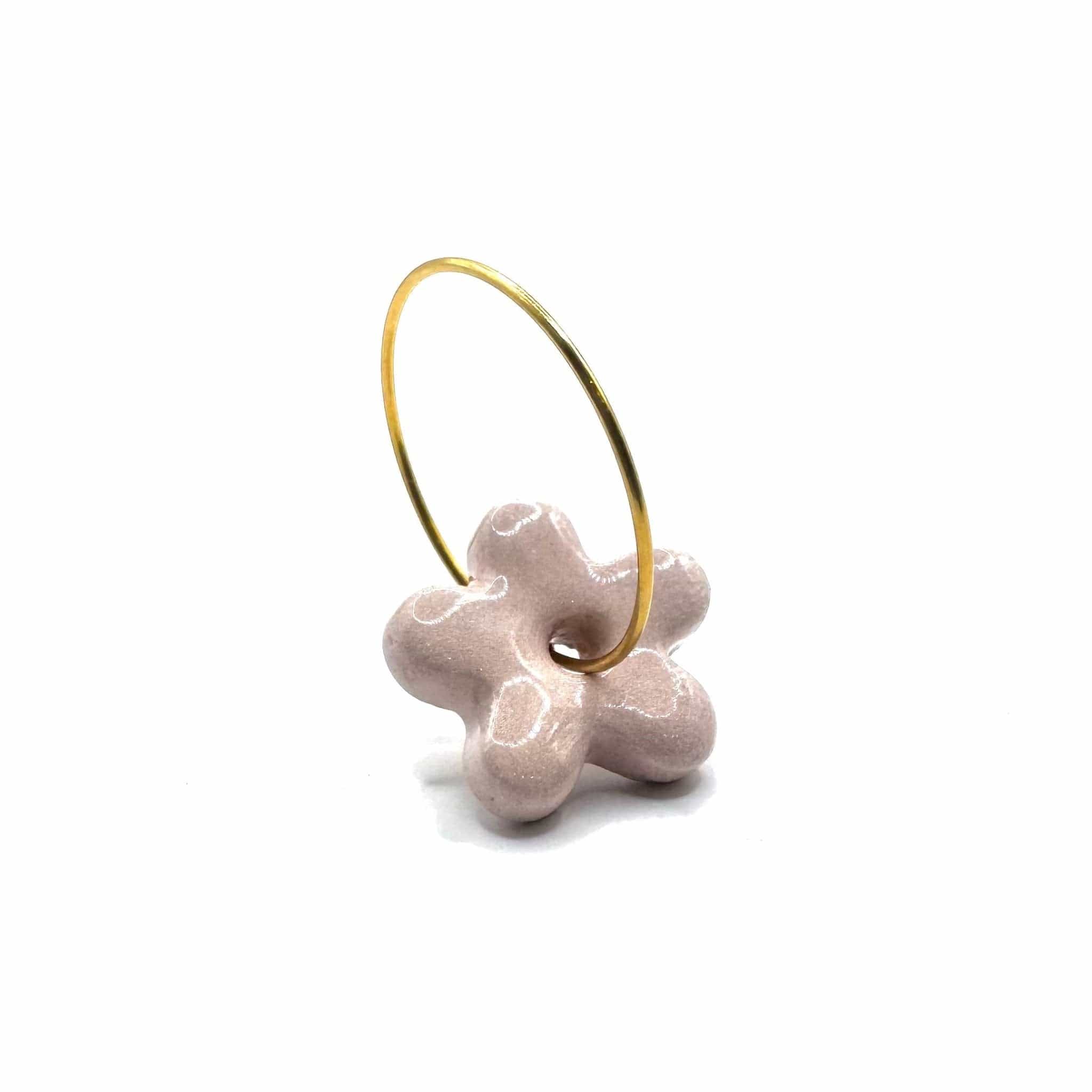Mimì | Handcrafted pink floral ceramic dangle earrings - Image 2