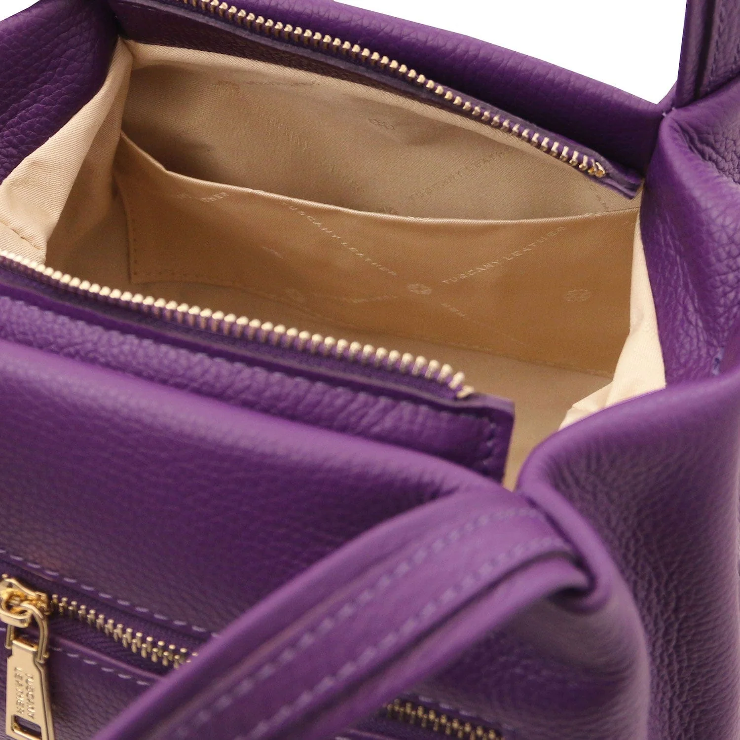 Nora - Soft leather handbag | TL142372 - Image 59