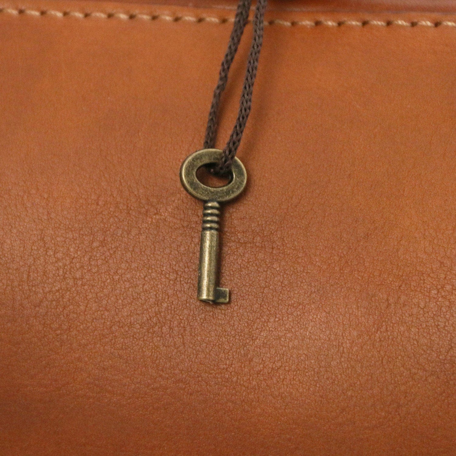 Raffaello - Doctor leather bag | TL142332 - Image 3