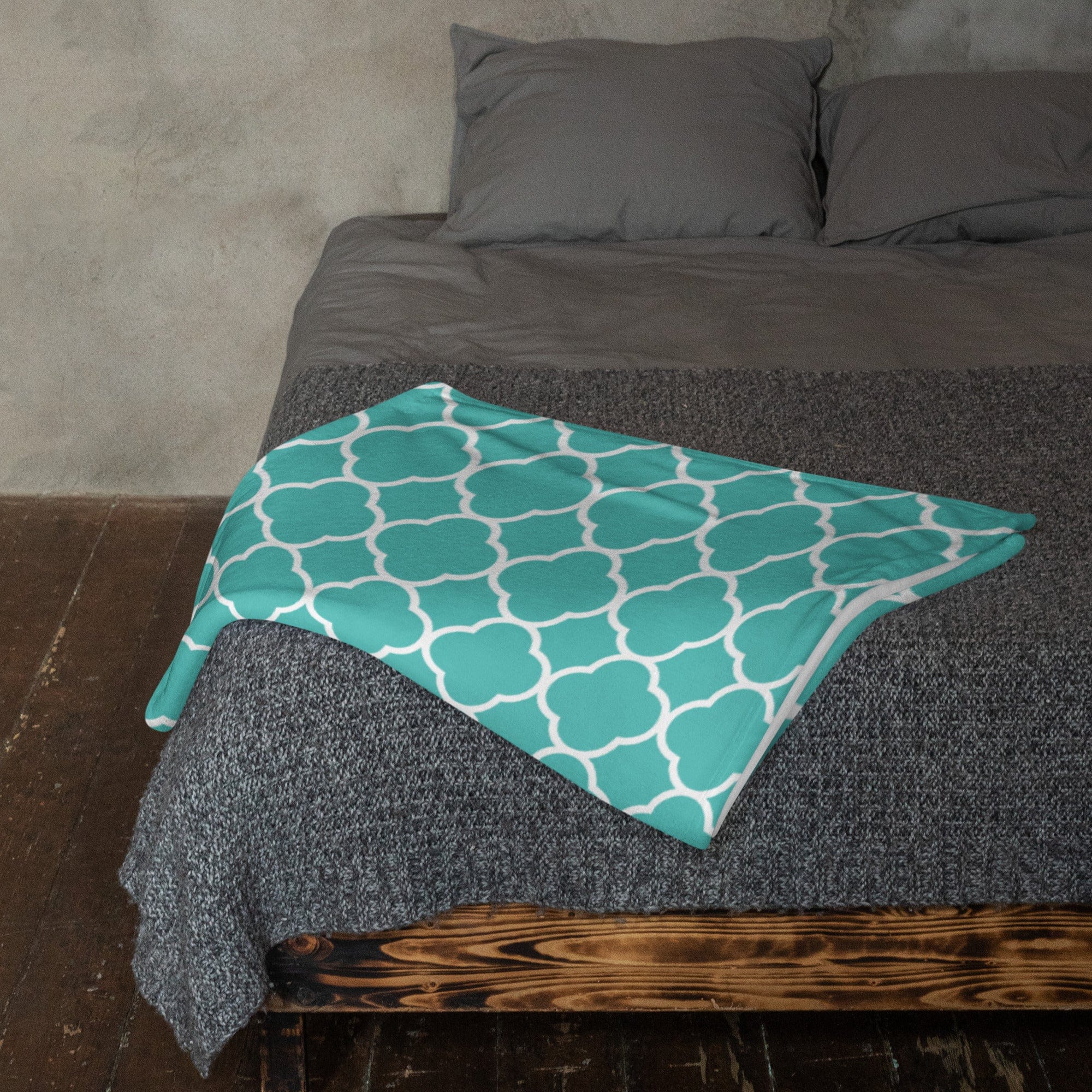 Turquoise Quatrefoil Throw Blanket - Image 6