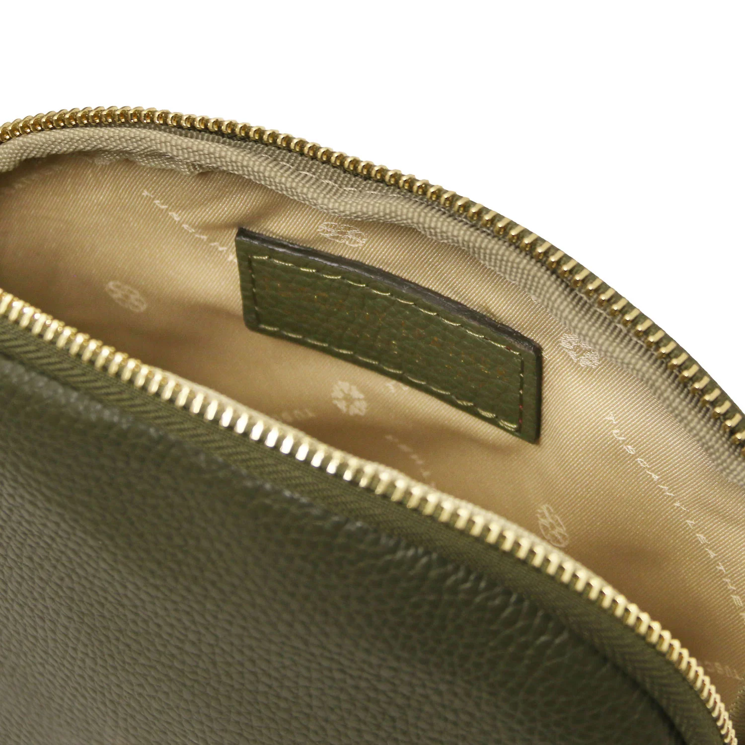 Vera - Soft leather toiletry case | TL142438 - Image 12
