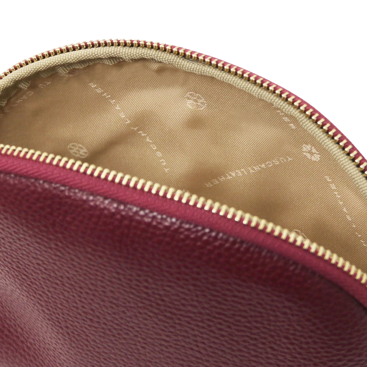 Vera - Soft leather toiletry case | TL142438 - Image 25